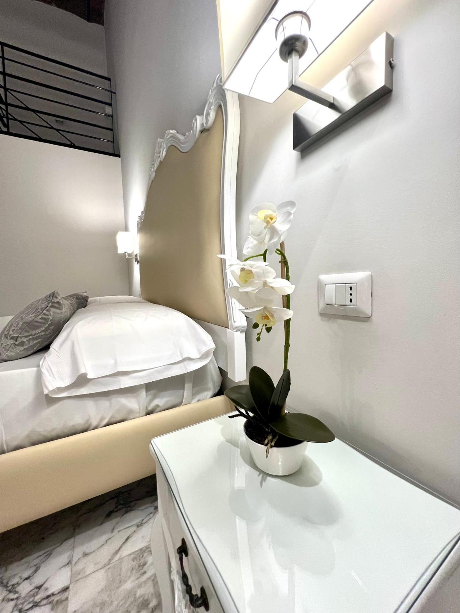 Miluar Luxury - Vanvitelli Alojamento de Acomodação e Pequeno-almoço Nápoles